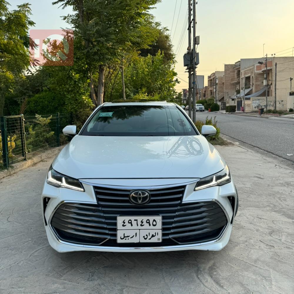 تويوتا أفالون